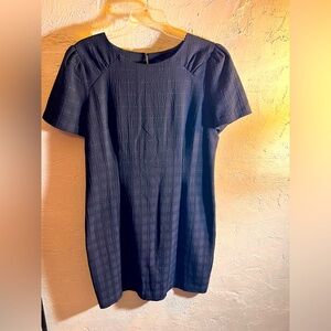 Tommy Hilfiger Textured Navy Black Plaid Dress
Career workwear evening cocktail